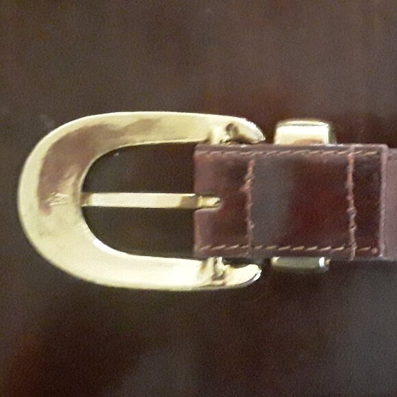 Ladies Brown Leather Belt w/Gold Tone Buckle, Size Lg 32.5" approx - Picture 3 of 7